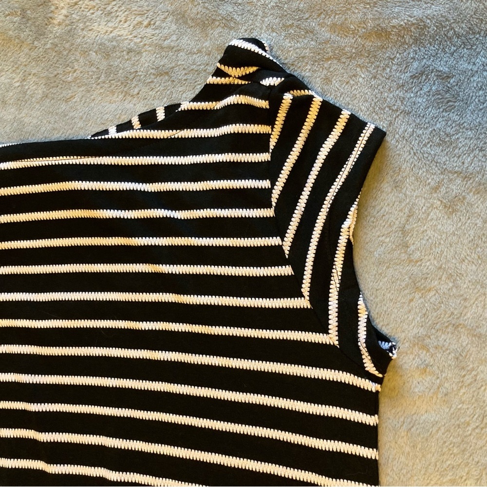 LOFT Black and White Striped Cap Sleeve Tee with Keyhole & Knotted Tie at Back - Picture 6 of 8
